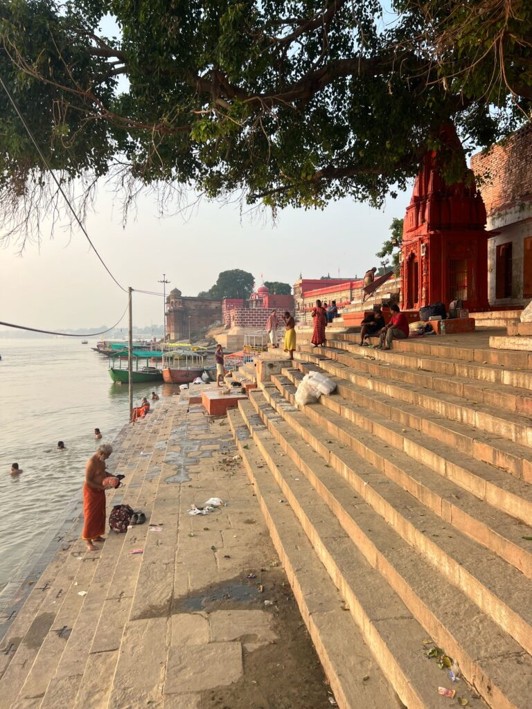 varanasi hanuman ghat